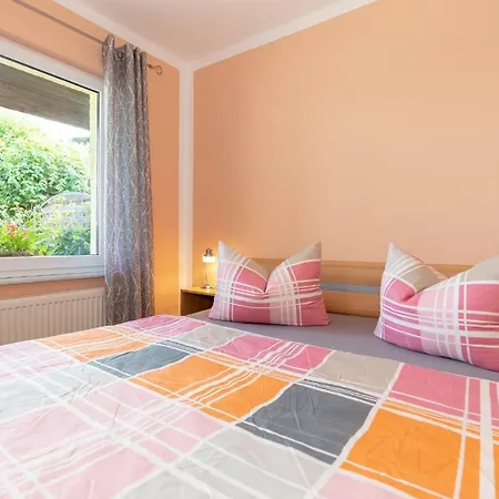 Becker Am Feldrand * Jennewitz