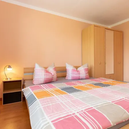 Apartment Becker Am Feldrand