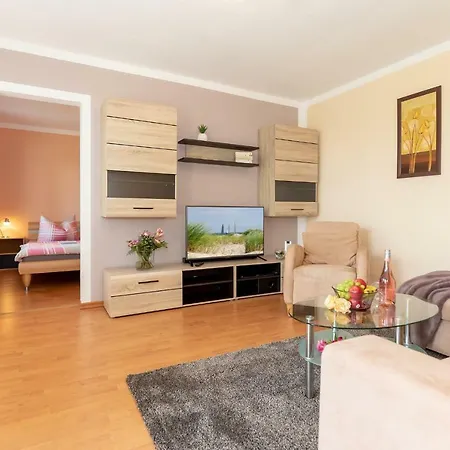 Becker Am Feldrand Jennewitz